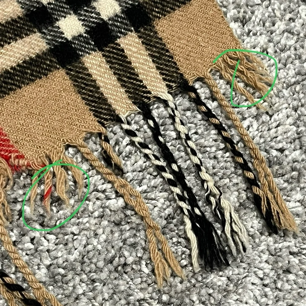 Vintage Burberrys Cashmere Plaid Scarf Tan Black Red - Picture 6 of 6
